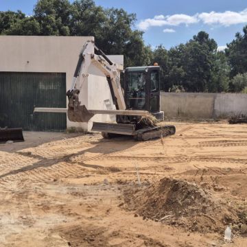 SBDC ENGENHARIA E CONSTRUÇÃO LDA - Setúbal - Demolição de Construções