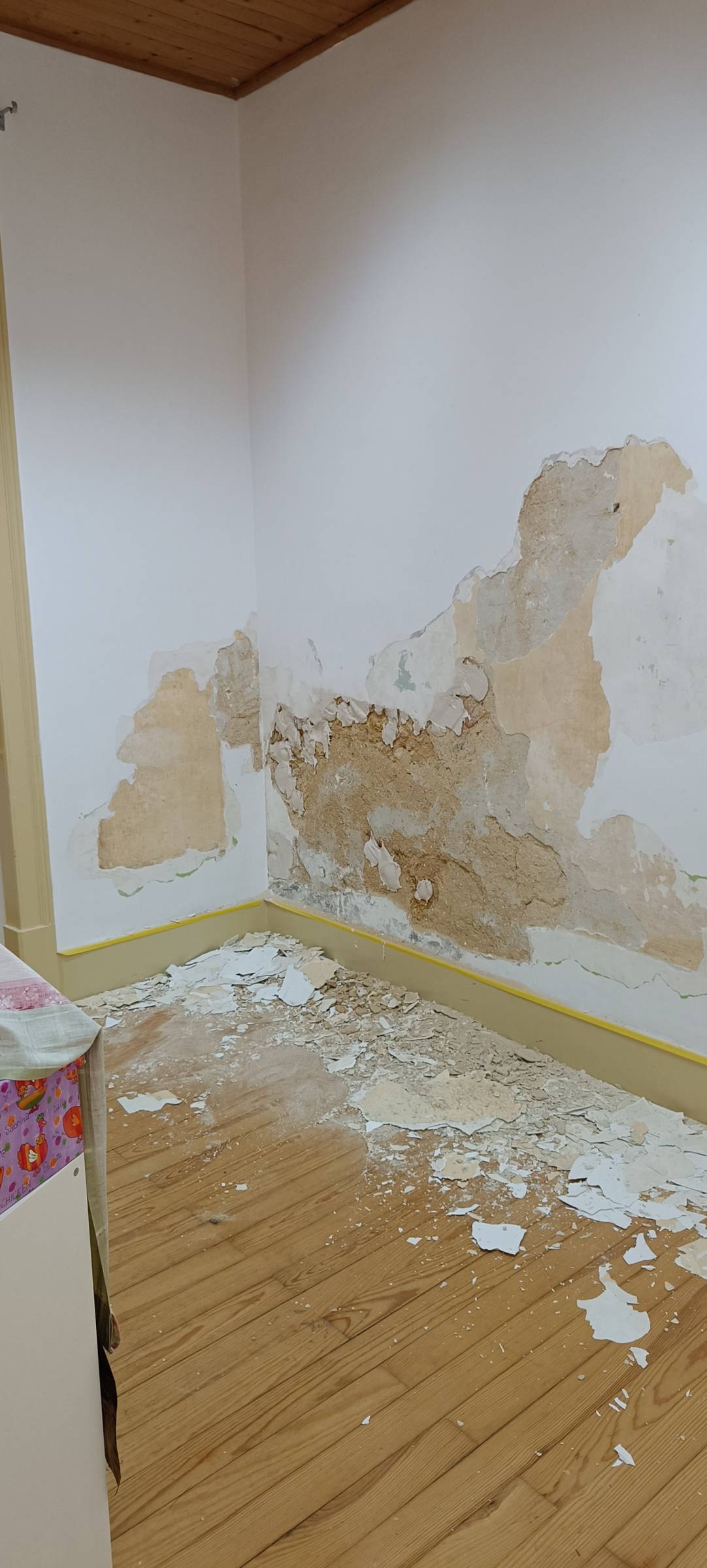 Eduardo Candeias - Amadora - Instalación, reparación o eliminación de revestimientos