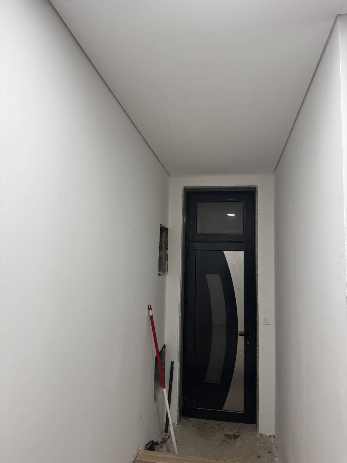 2 Amigos Remodelações 🏗️ - Vila Nova de Gaia - Instalação de Paredes de Pladur