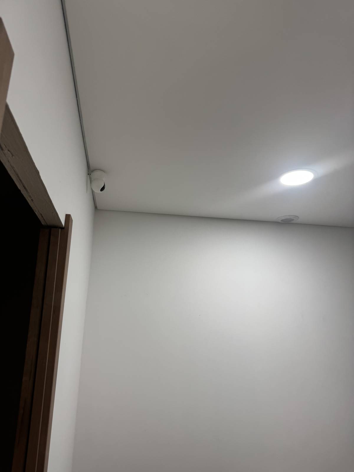 2 Amigos Remodelações 🏗️ - Vila Nova de Gaia - Reparação de Escadas e Escadarias