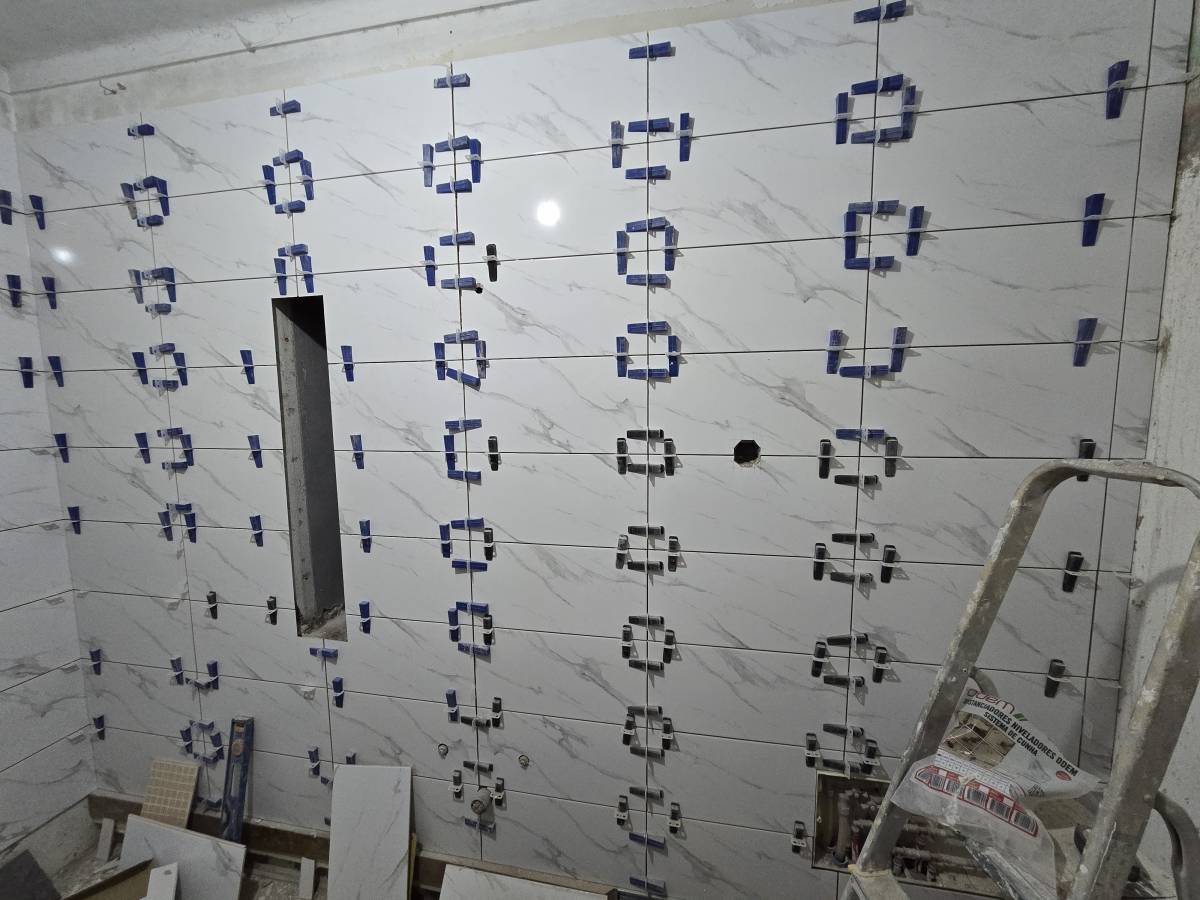 Prazo Frenético Lda - Figueira da Foz - Stone or Tile Flooring Installation