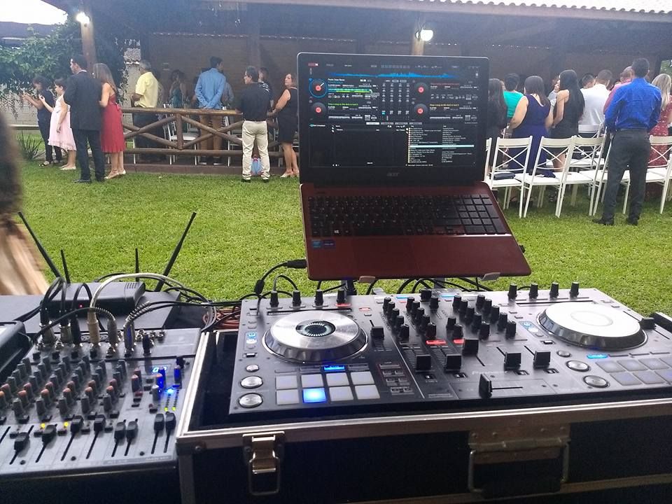 DJ JUNIOR ALVES - Porto - DJ para Festa Juvenil