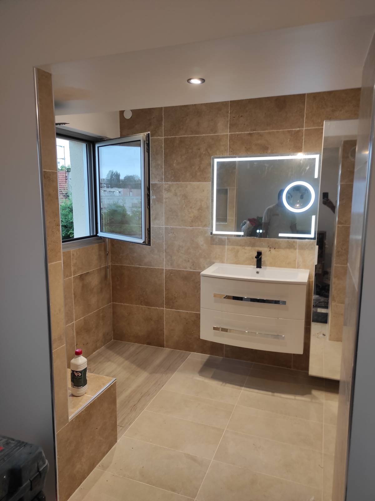 Khawar Shahzad - Amadora - Outdoor Plumbing Repair or Maintenance