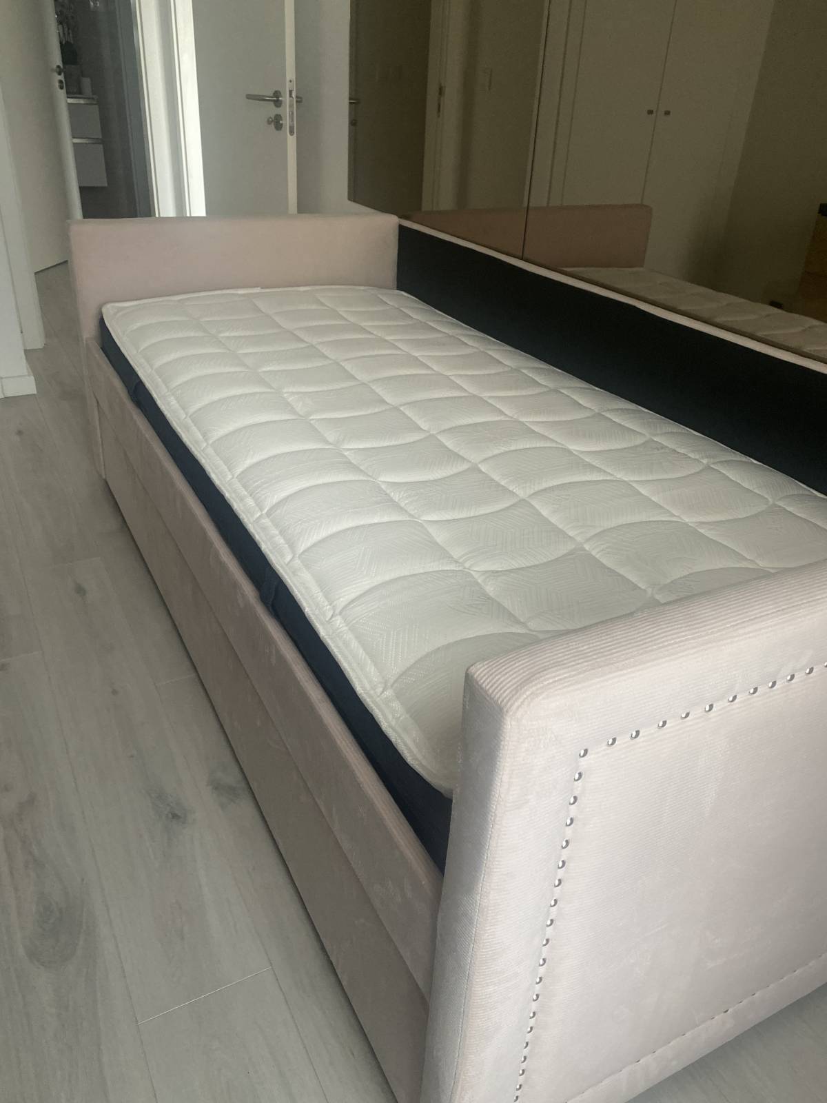 Bed Frame Assembler
