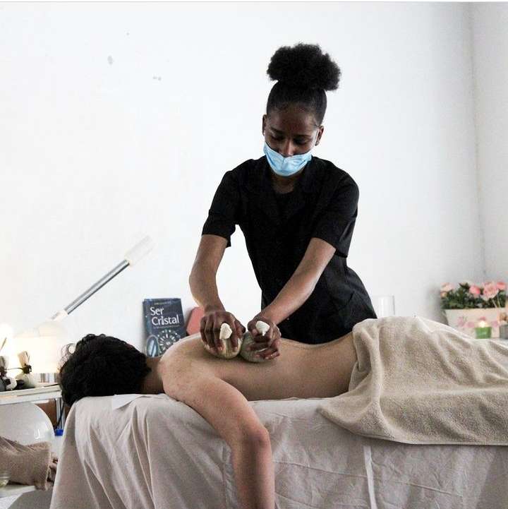Maura Afonso - Almada - Pregnancy Massage