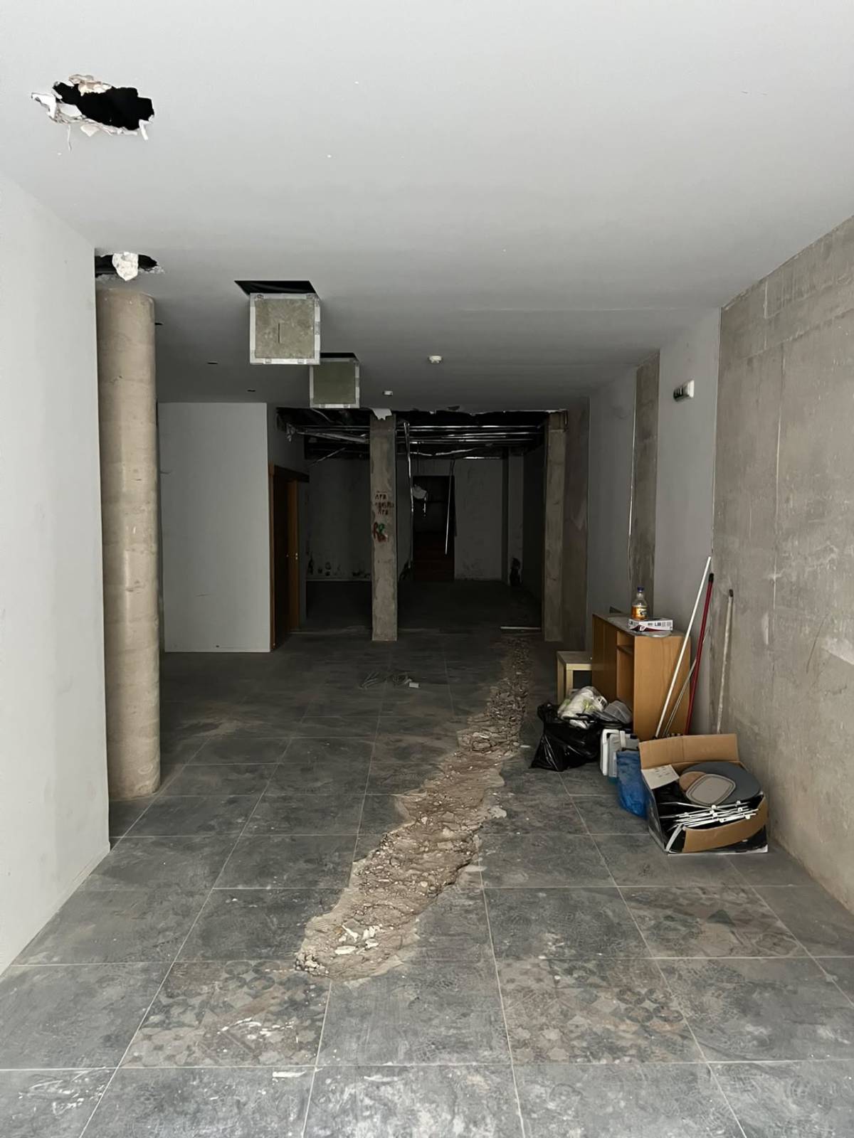 DESOBRA - Santo Tirso - Construction de mur intérieur