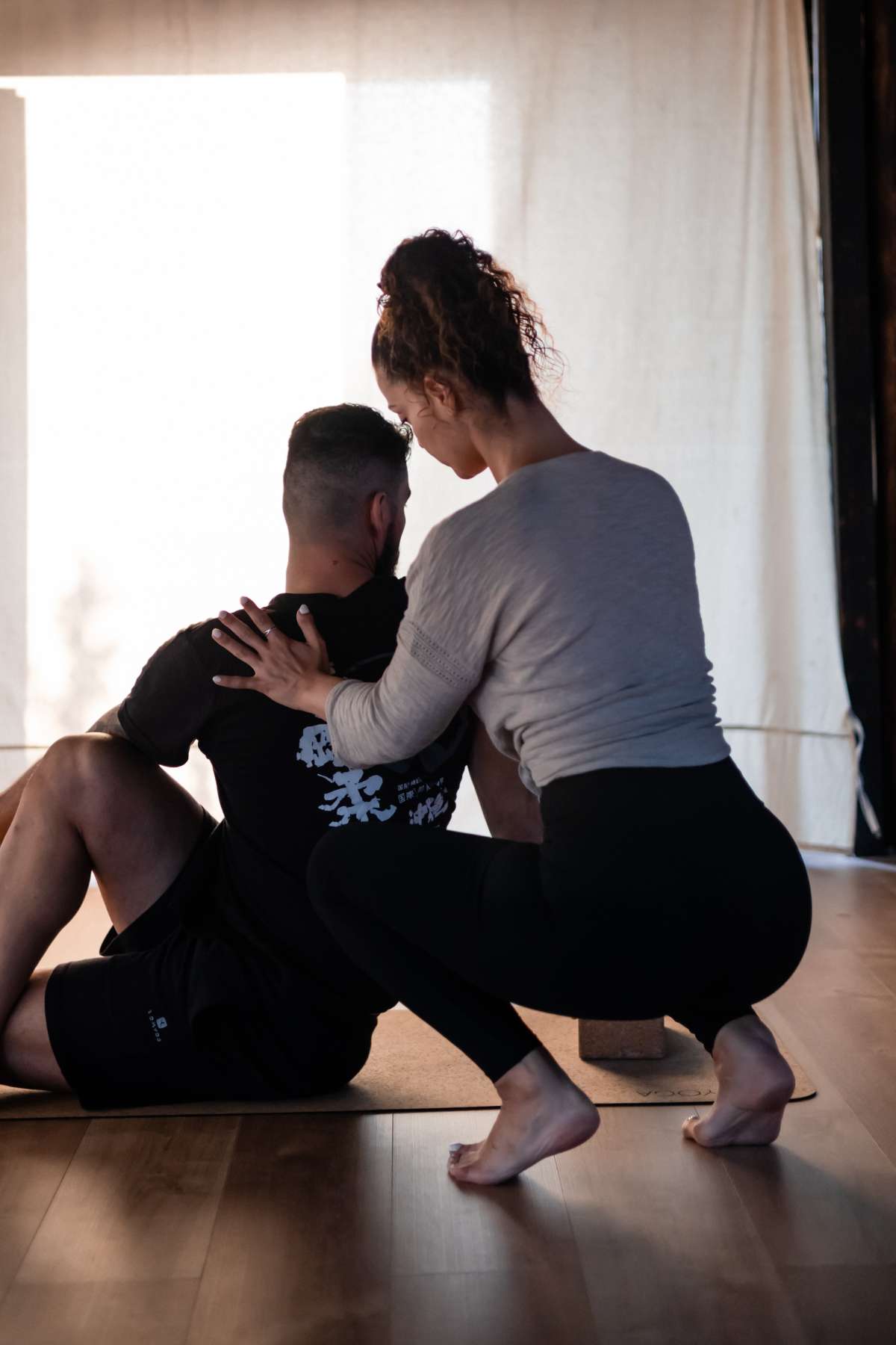 Nira yoga studio - Oliveira de Azeméis - Medicinas Alternativas