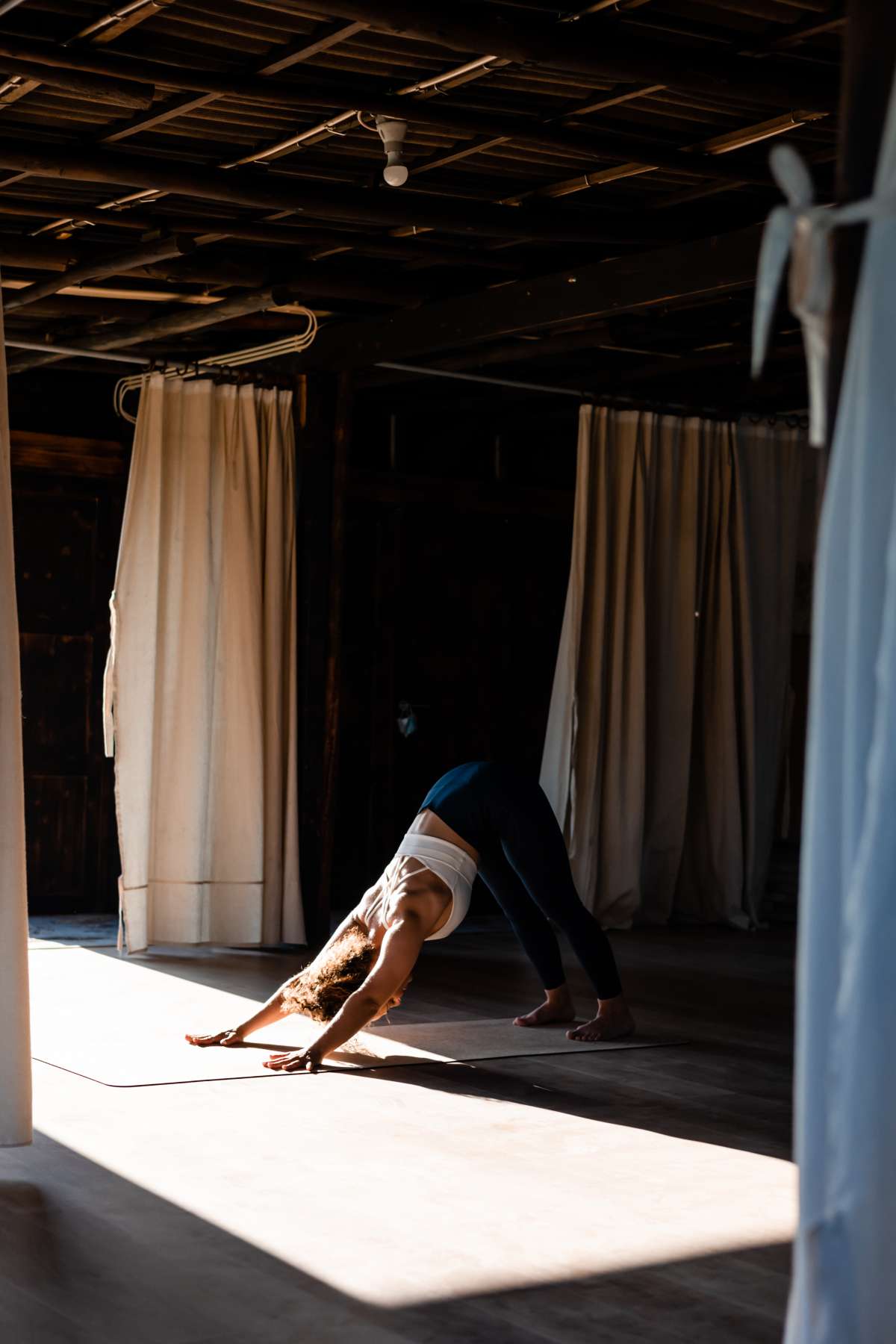 Nira yoga studio - Oliveira de Azeméis - Hatha Yoga