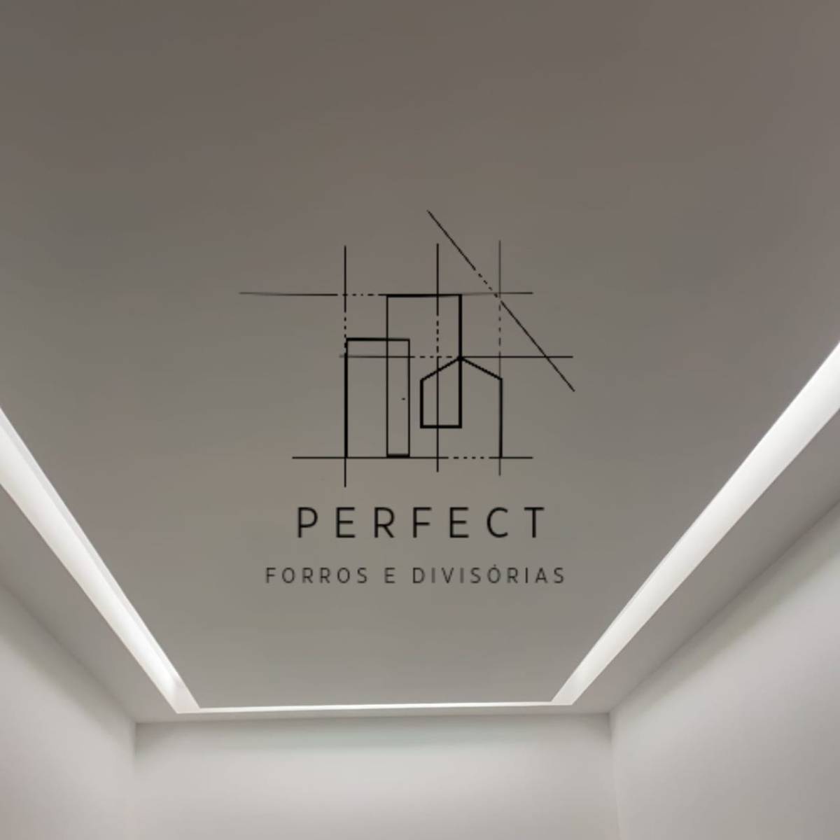 Rodrigo Souza - Rio Maior - Stone or Tile Flooring Installation