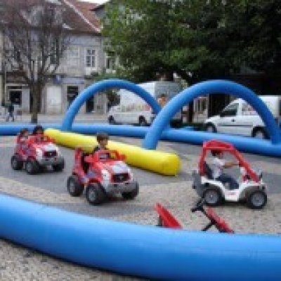 TirsoAventuras - Santo Tirso - Aluguer de Casa Insuflável