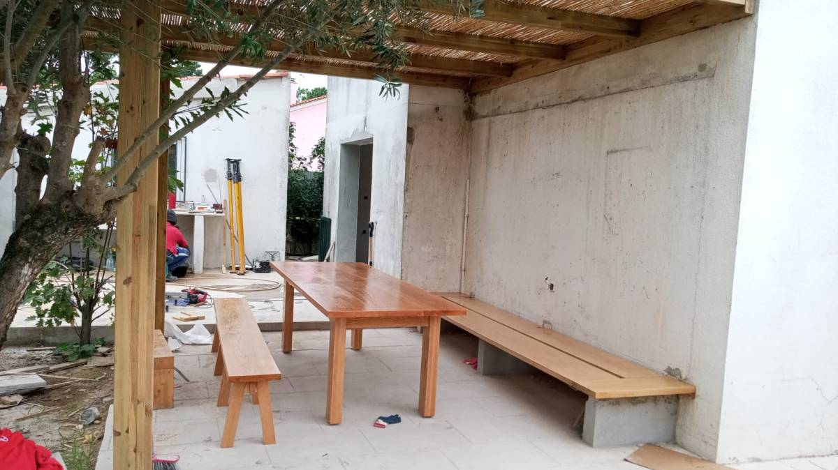 Silvio + Atlas Atelier - Setúbal - Remoção de Tronco de Árvore