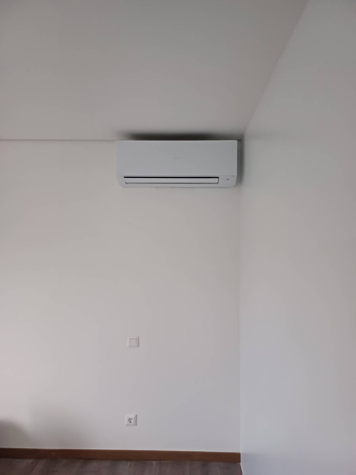 Félix - Covilhã - Instalación o reemplazo de fontanería exterior