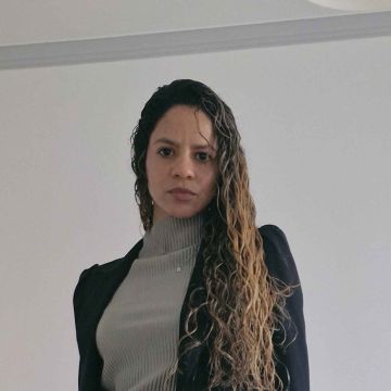 Kelly Silva - Seixal - Reinigung von Jalousien