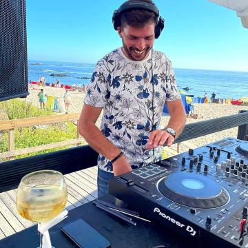 Dj Manoff - Barcelos - Bauchredner