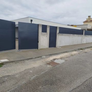 SEMP Serralharia civil e Industrial - Aveiro - Garage Door Repair