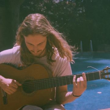 Luke Carey - Porto - Aulas de Guitarra Baixo