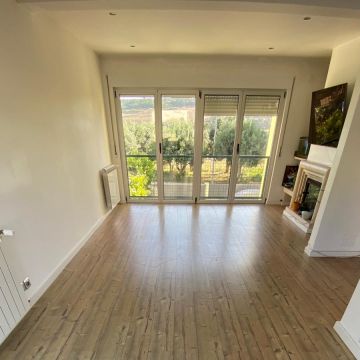 Argumento Simbólico - Construção e Remodelação LDA - Sintra - Vinyl or Linoleum Repair or Partial Replacement