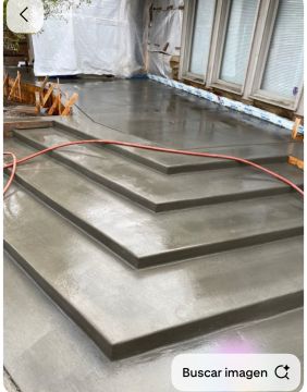 Treppe und Treppenhaus bauen oder umgestalten