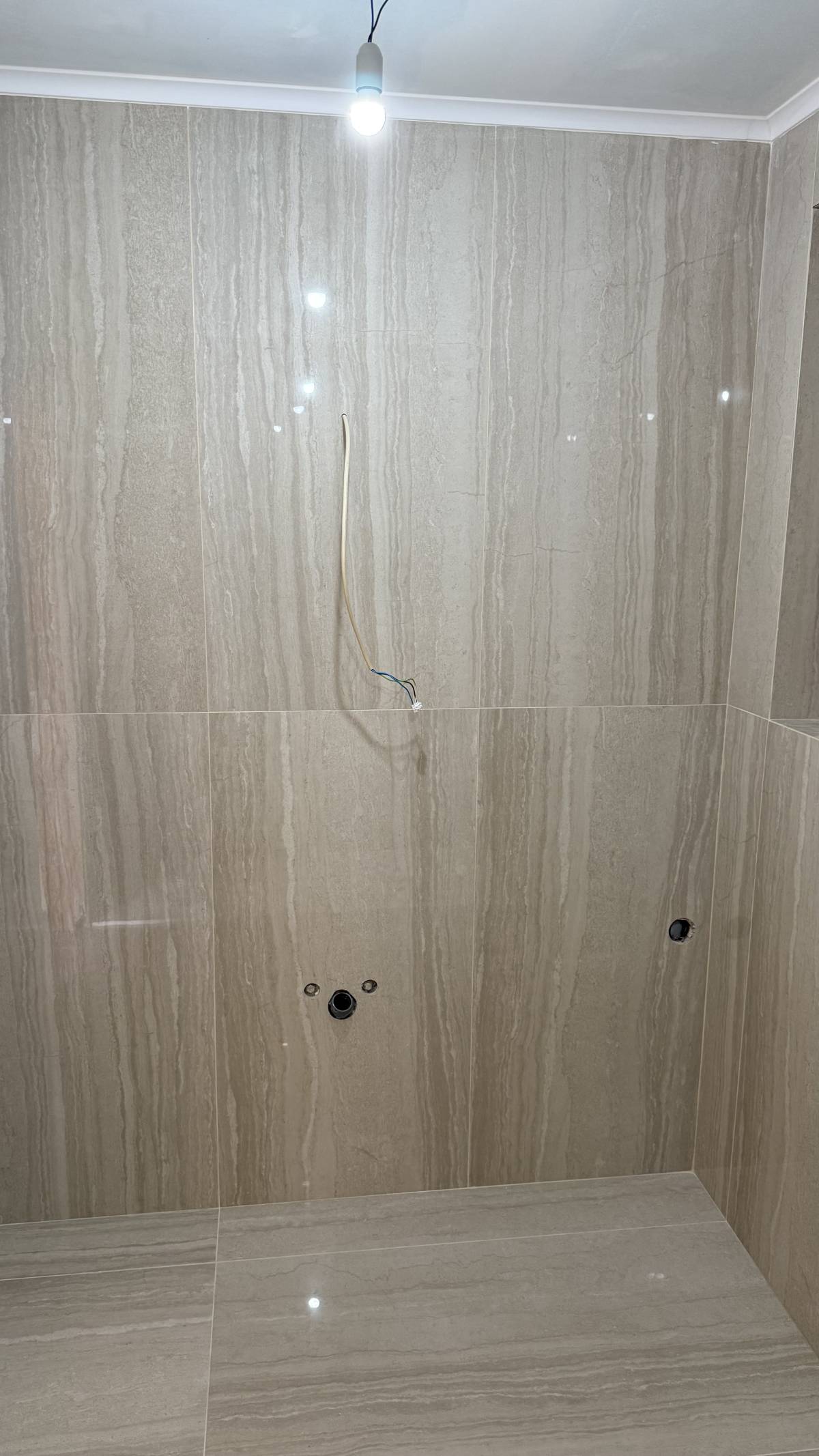 Carlos Daniel Gonçalves pereira - Caldas da Rainha - Stone or Tile Flooring Installation