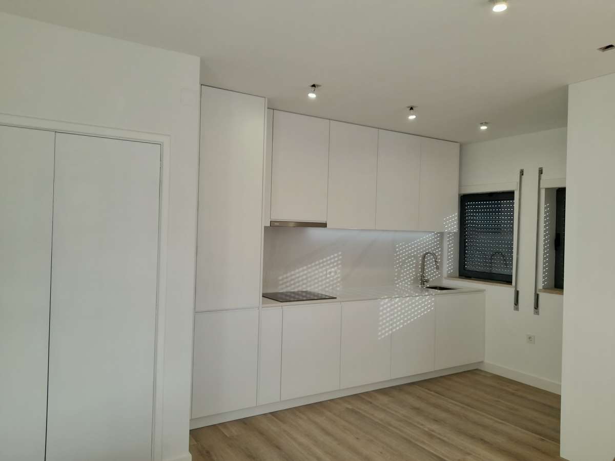 Arbete - Leiria - Revestimento de Casa de Banho