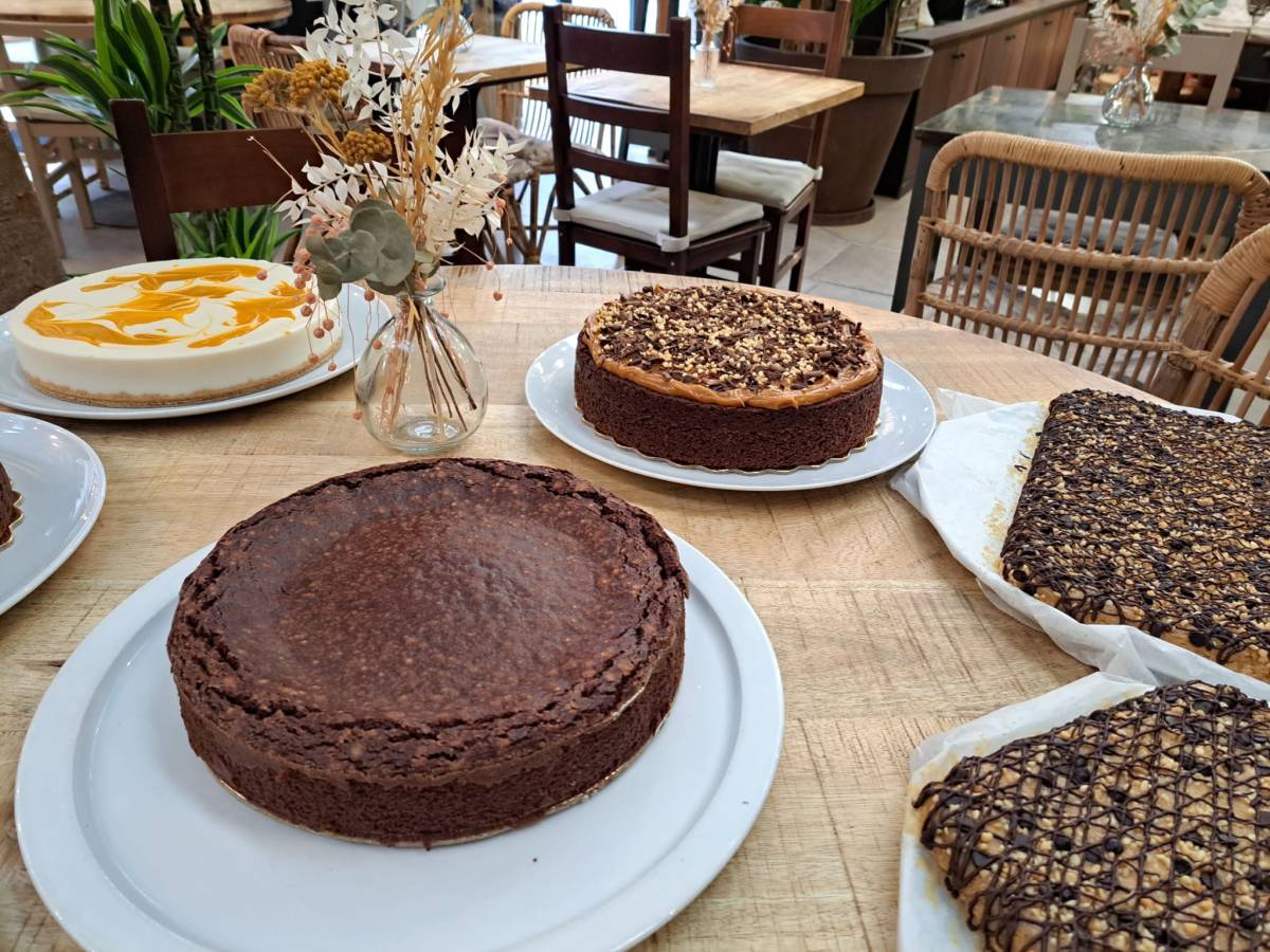 One of a Kind - Maia - Home Catering