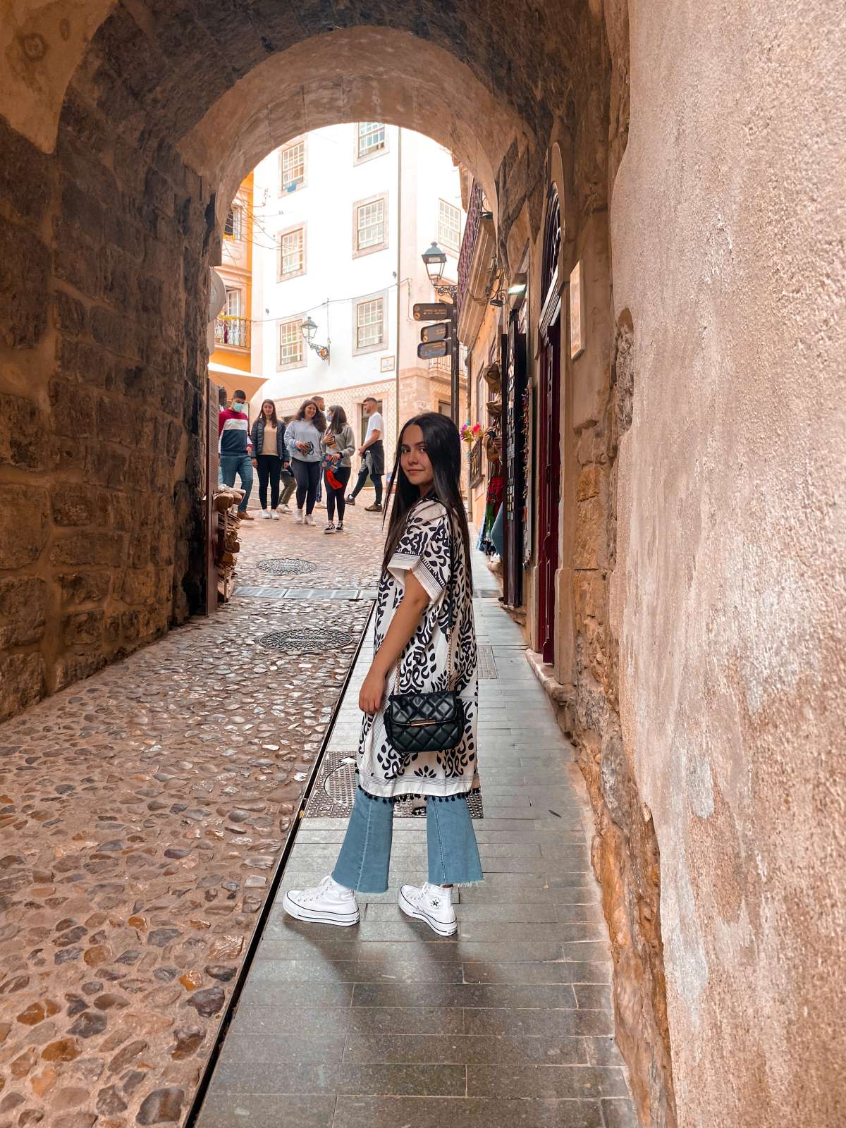Beatriz Domingues - Coimbra - Hundeausführung