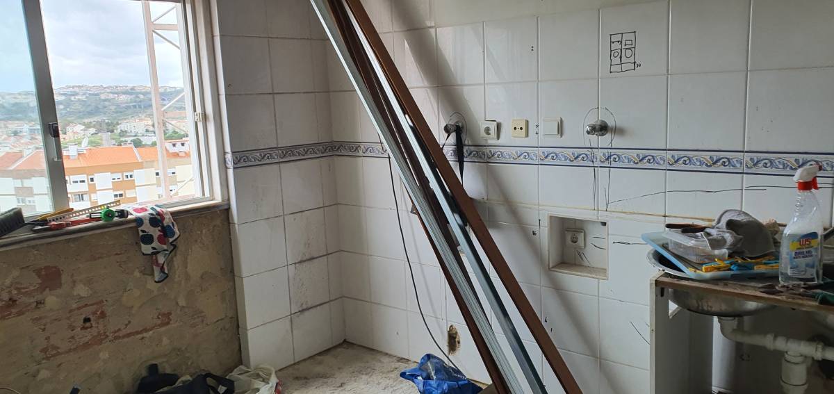 Friso Charmoso Unipessoal Lda - Odivelas - Roof Cleaning