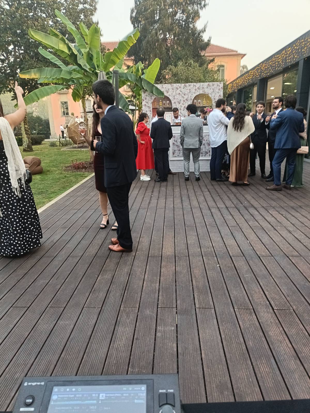 ALEX DJ - Porto - DJ pour fêtes et événements