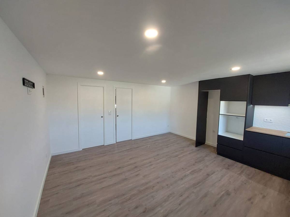 Arbete - Leiria - Appliance Installation
