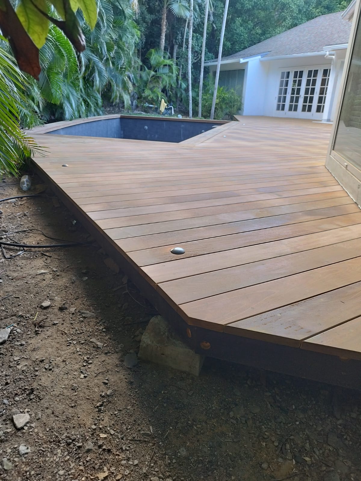 Veira Construção - Paredes - Stair Installation