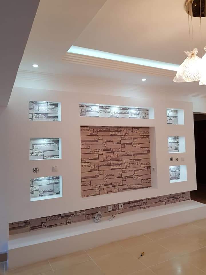 BR2 PERFECT CONSTRUCAO E ACABAMENTOS - Cascais - Stone or Tile Flooring Installation