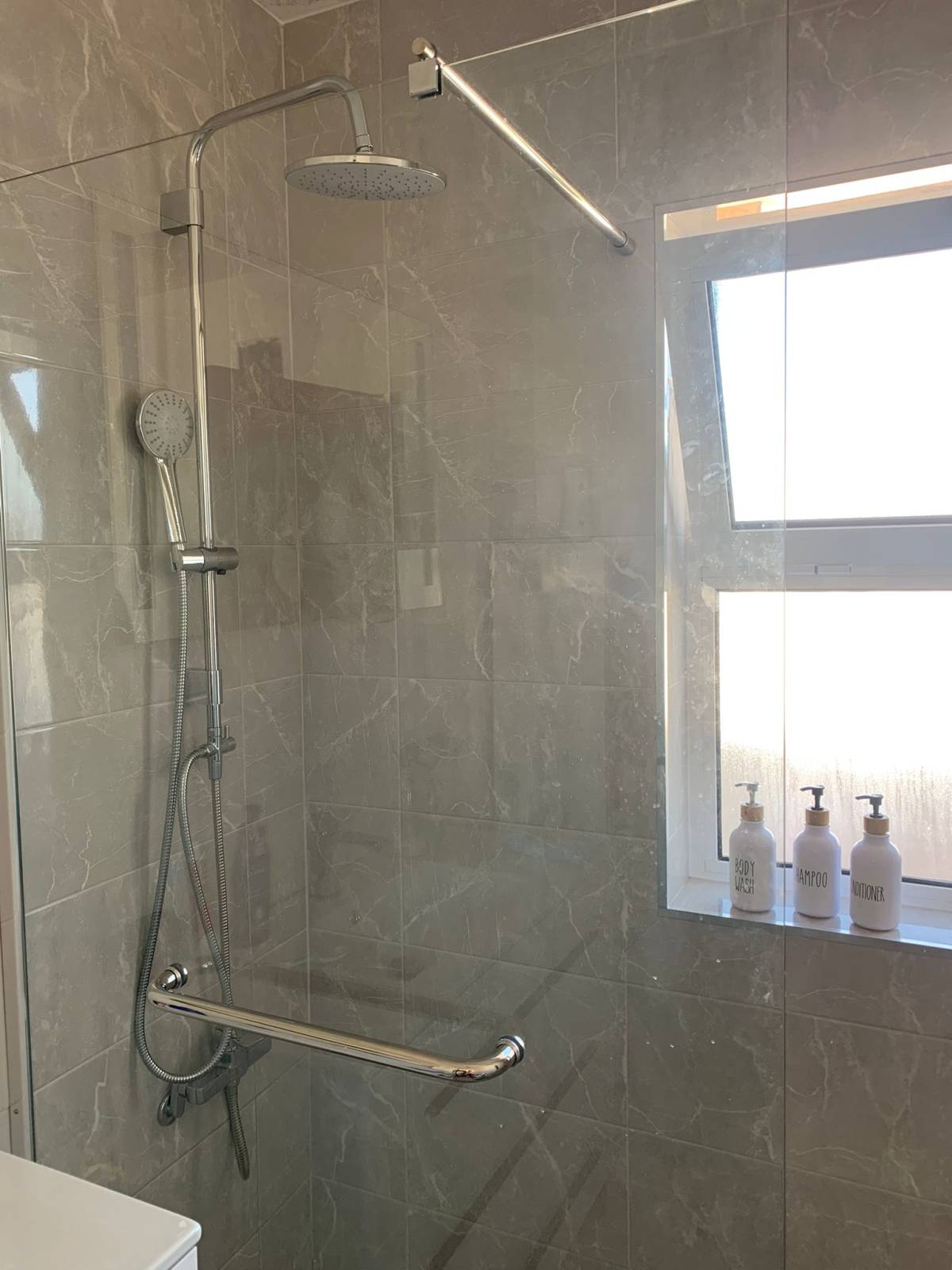 Cosney severo - Albufeira - Home Organizing