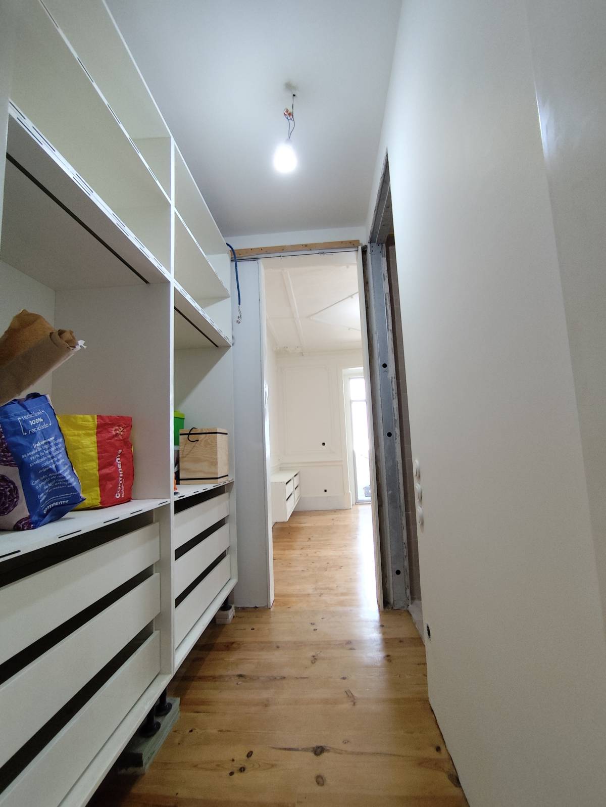 Obras ao quadrado - Amadora - Vinyl or Linoleum Repair or Partial Replacement