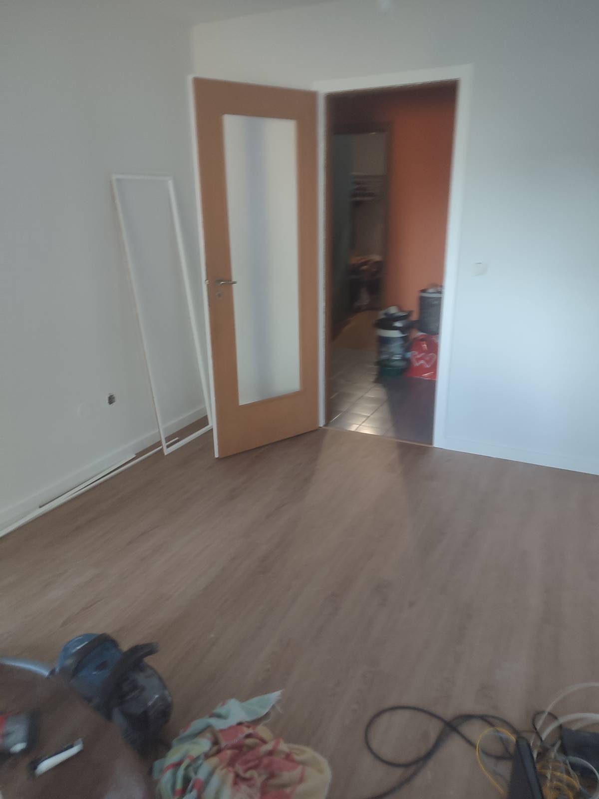 BASE FORTE - Matosinhos - Suspensão de Quadros e Instalação de Arte