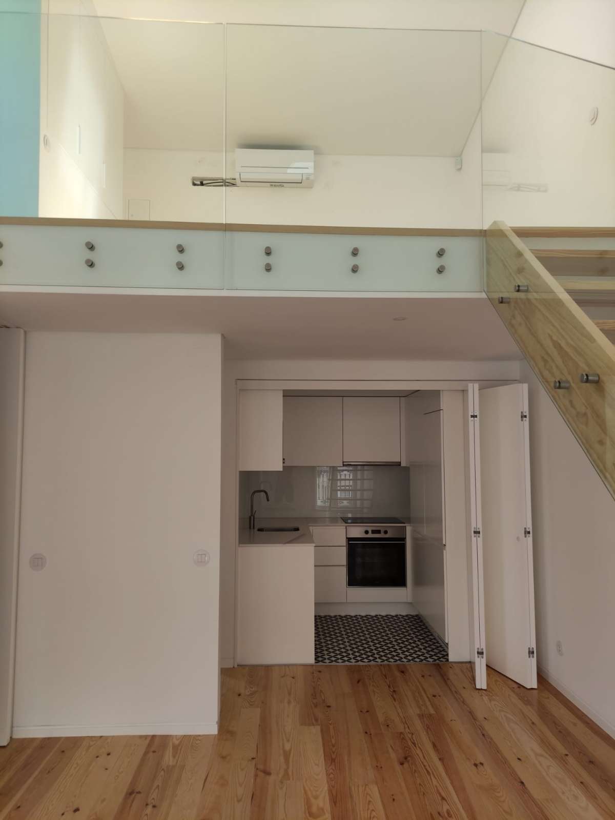 Arbete - Leiria - Remodelação de Quarto