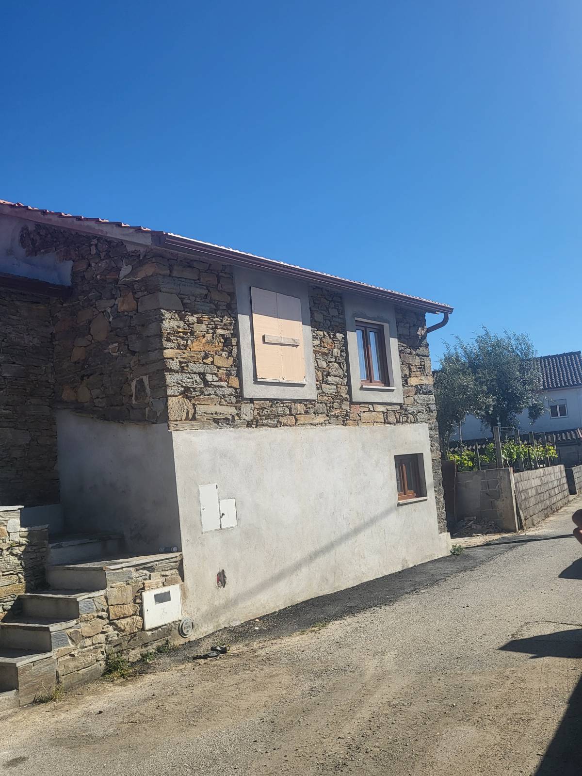 EMPRESERV - Sintra - Instalação de Estores ou Persianas