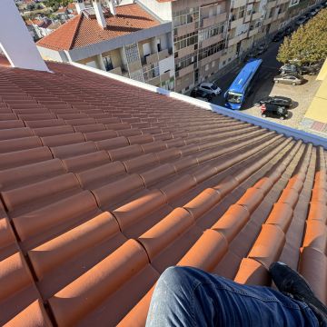 Bryvad Reparações & Serviços - Mafra - Nettoyage de toiture