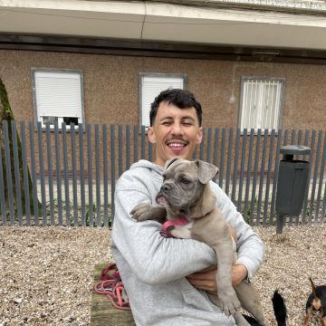Brendon cuidador e treinador - Loulé - Dog Training - Private Lessons