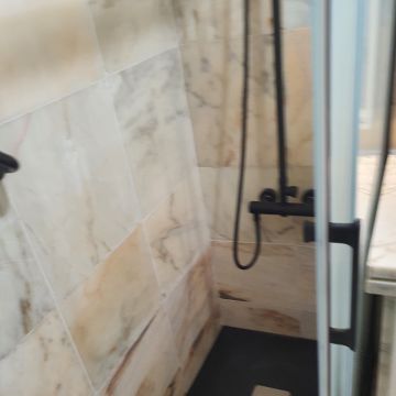 Friso Charmoso Unipessoal Lda - Odivelas - Stone or Tile Flooring Installation