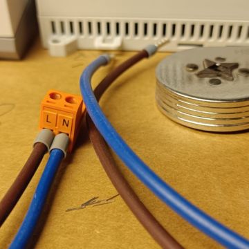 Voltluz Instalações Elétricas - Cascais - Reparación de interruptores y enchufes