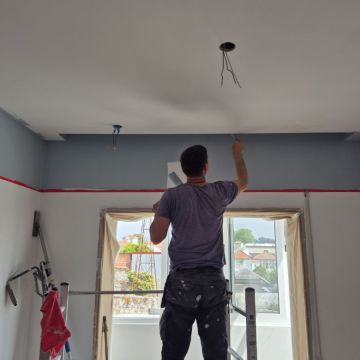 SYD LDA - Porto - Pintura ou Revestimento de Pavimento