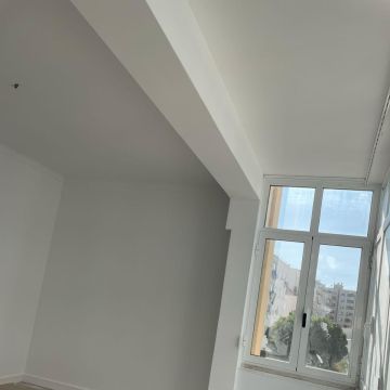 Grupo AF - Aptidão Florescente - Sintra - Instalação de Escadas