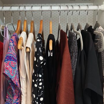 Isabel Carreira - Castelo Branco - Kleiderschrank ordnen / organisieren