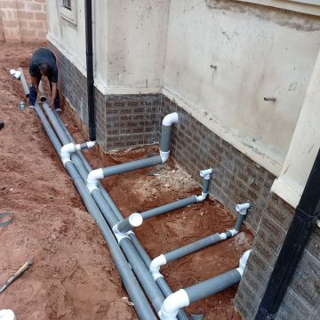 EEMMANUEL ALEIXO - Madrid - Instalación o reemplazo de bombas de desagüe