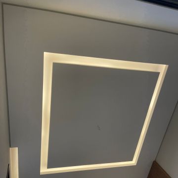 Omegaflix - Loulé - Interior Wall Addition