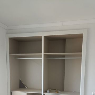 Real realiza - Albufeira - Remodelação de Armários