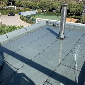 Andre - Loulé - Roof Cleaning