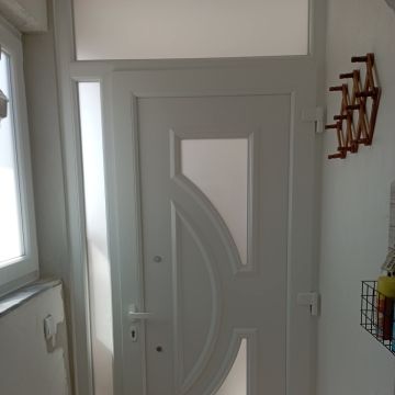 R&S Multiserviços - Peniche - Türen