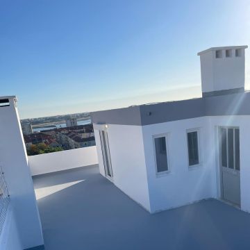 Grupo AF - Aptidão Florescente - Sintra - Instalação de Relva Artificial