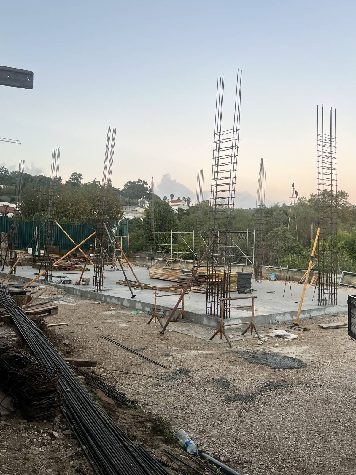 Conceição&Ferro - Odivelas - Demolição de Construções